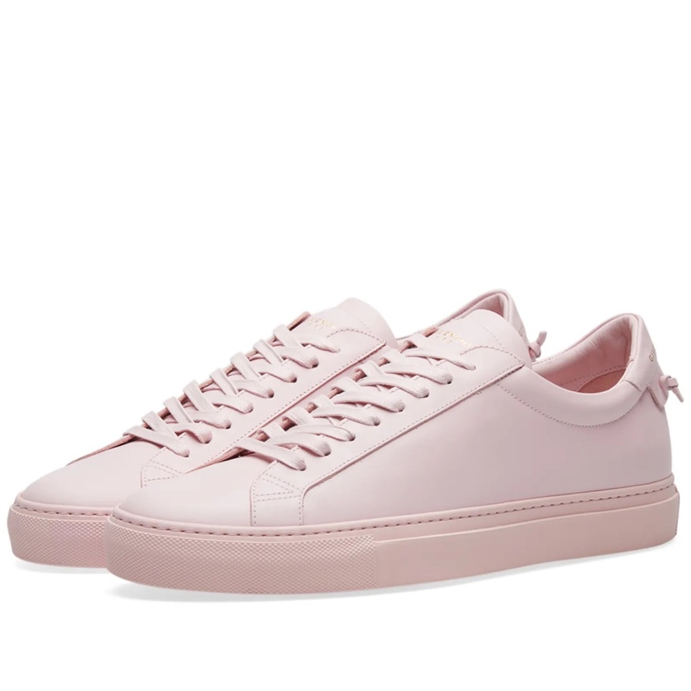 GIVENCHY Low Sneakers